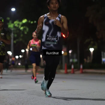 Runner Photo 6951439