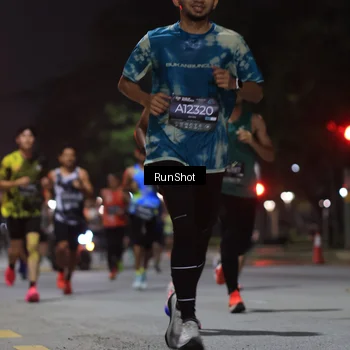 Runner Photo 6951451