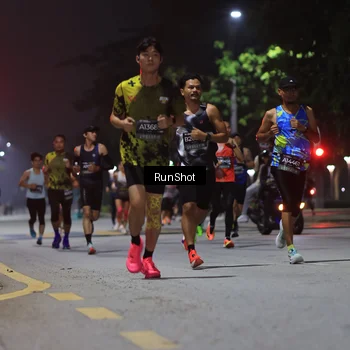 Runner Photo 6951457