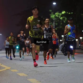 Runner Photo 6951462