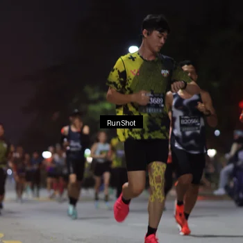 Runner Photo 6951468