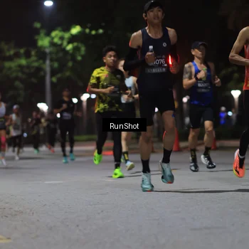 Runner Photo 6951475