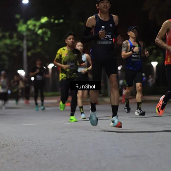 Runner Photo 6951477
