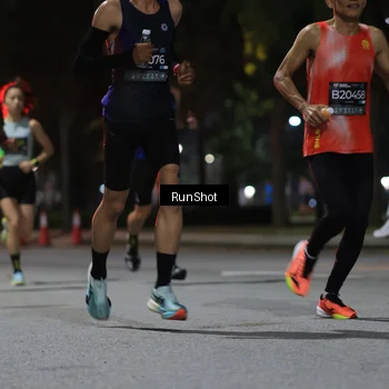 Runner Photo 6951493