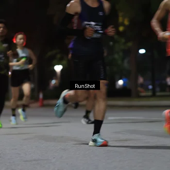 Runner Photo 6951496