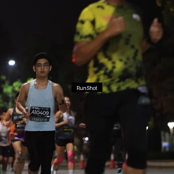 Runner Photo 6951511