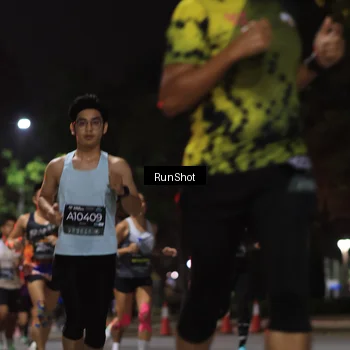 Runner Photo 6951512