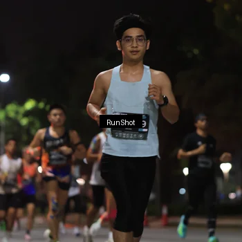Runner Photo 6951513