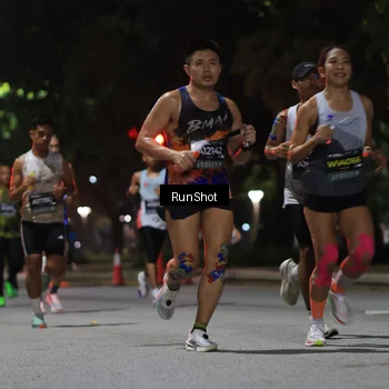 Runner Photo 6951524