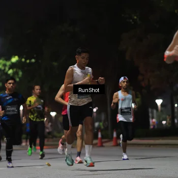 Runner Photo 6951534