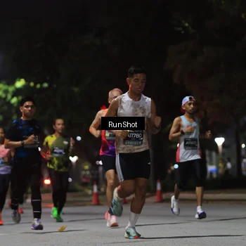 Runner Photo 6951539