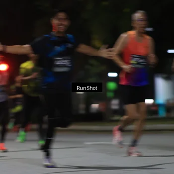 Runner Photo 6951563