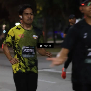 Runner Photo 6951572