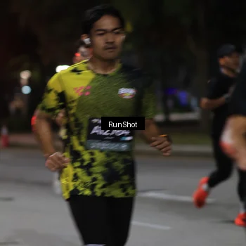 Runner Photo 6951579