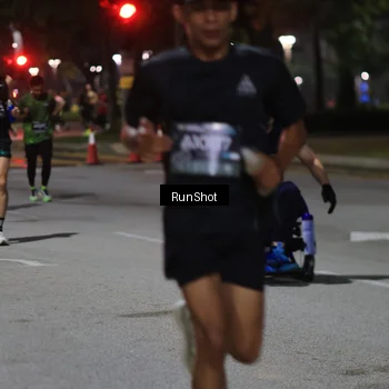 Runner Photo 6951588