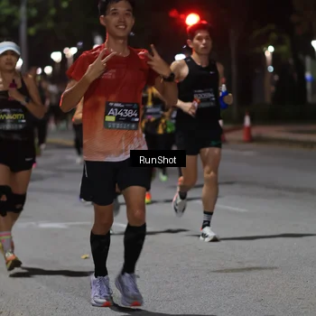 Runner Photo 6951598