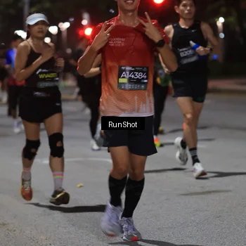 Runner Photo 6951607