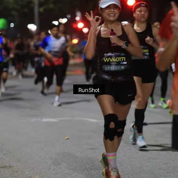 Runner Photo 6951612
