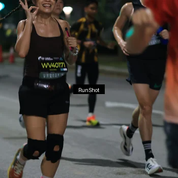 Runner Photo 6951626