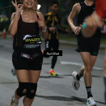 Runner Photo 6951627
