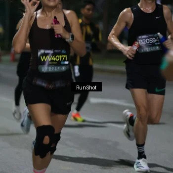 Runner Photo 6951631