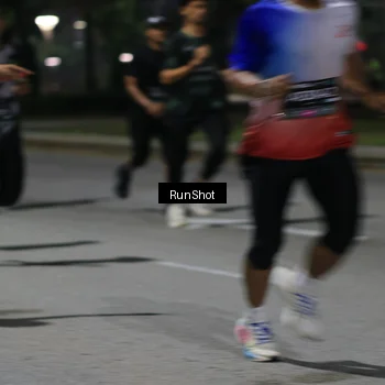 Runner Photo 6951637