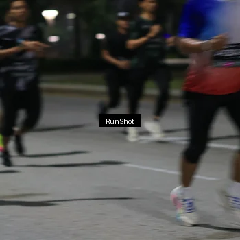 Runner Photo 6951639