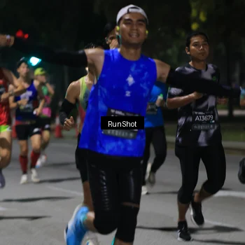 Runner Photo 6951640