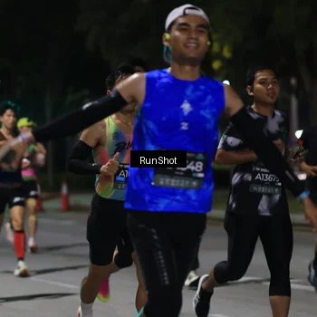 Runner Photo 6951645