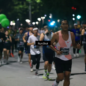 Runner Photo 6951660
