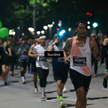 Runner Photo 6951664