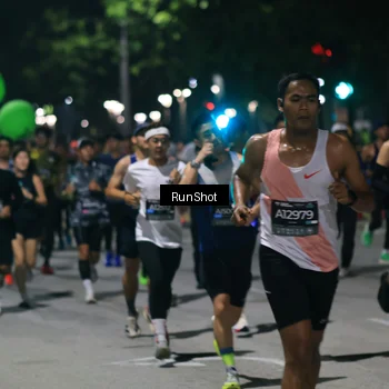 Runner Photo 6951665