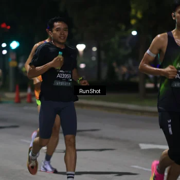 Runner Photo 6951666