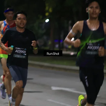 Runner Photo 6951676