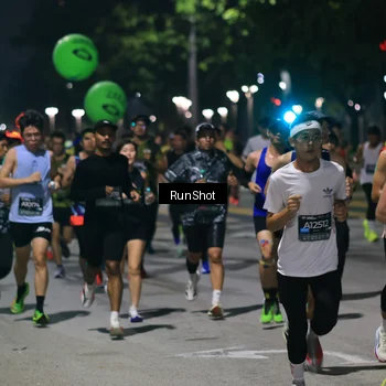 Runner Photo 6951678