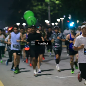Runner Photo 6951687