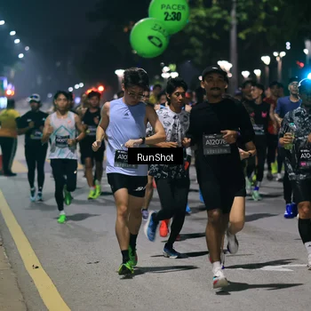 Runner Photo 6951690