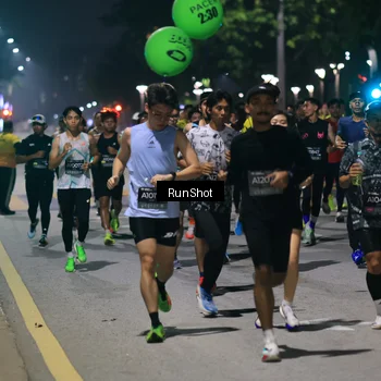 Runner Photo 6951691