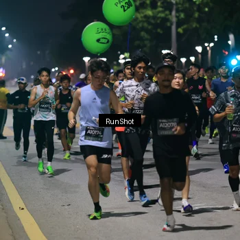 Runner Photo 6951693