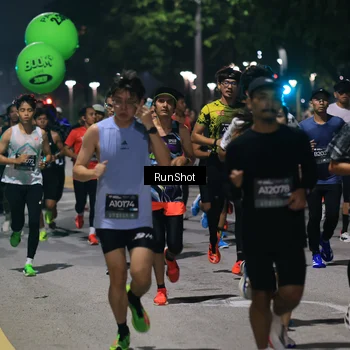 Runner Photo 6951706