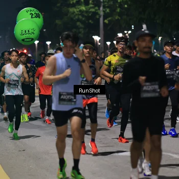 Runner Photo 6951710