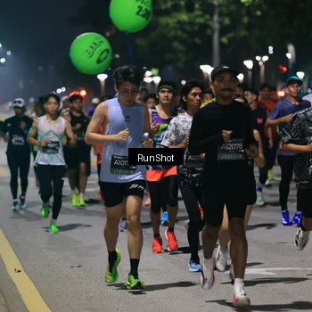 Runner Photo 6951712