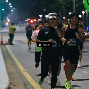 Runner Photo 6951723