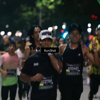 Runner Photo 6951728