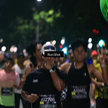 Runner Photo 6951734