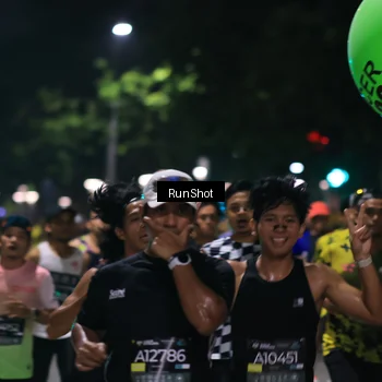 Runner Photo 6951735