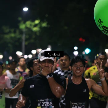 Runner Photo 6951736