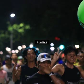 Runner Photo 6951743