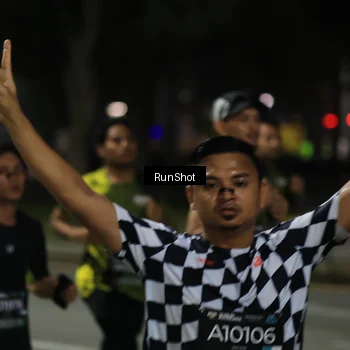 Runner Photo 6951746