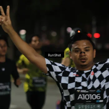 Runner Photo 6951749